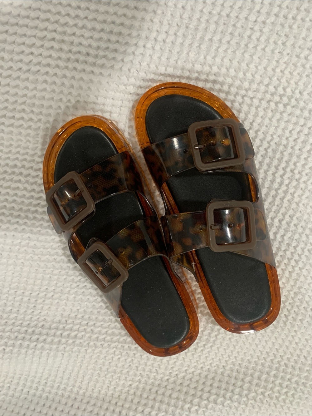 Cute tortoise shell sandals